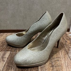 Gold glitter High heels